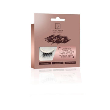 By Aimee Connolly Light Lift Lashes